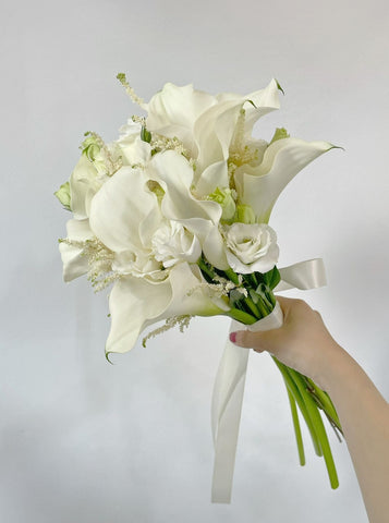 Elegant Calla - Bridal Bouquet