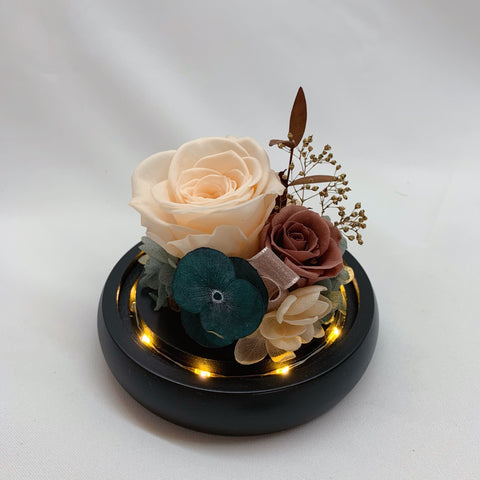 Heart Shape Dome - Champagne Roses