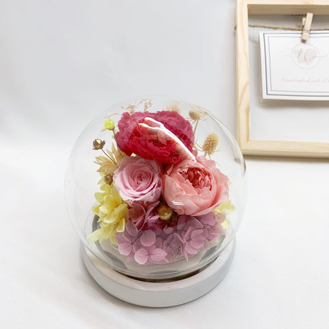 Sphere Glass Dome - Magenta Pink Carnation with Roses